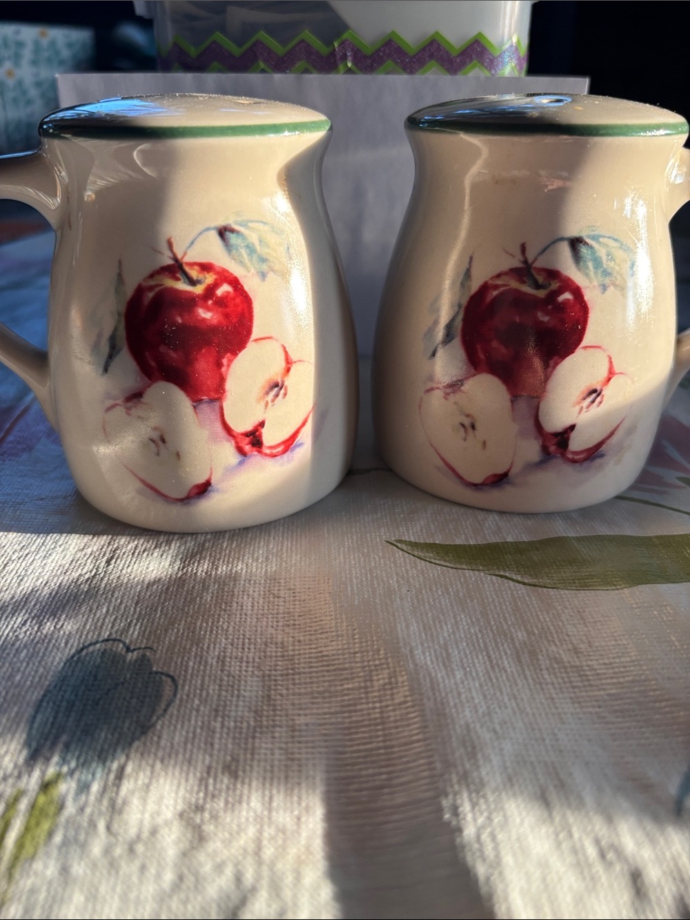 Cream Ceramic Salt and Pepper Set with Red Apple Motif